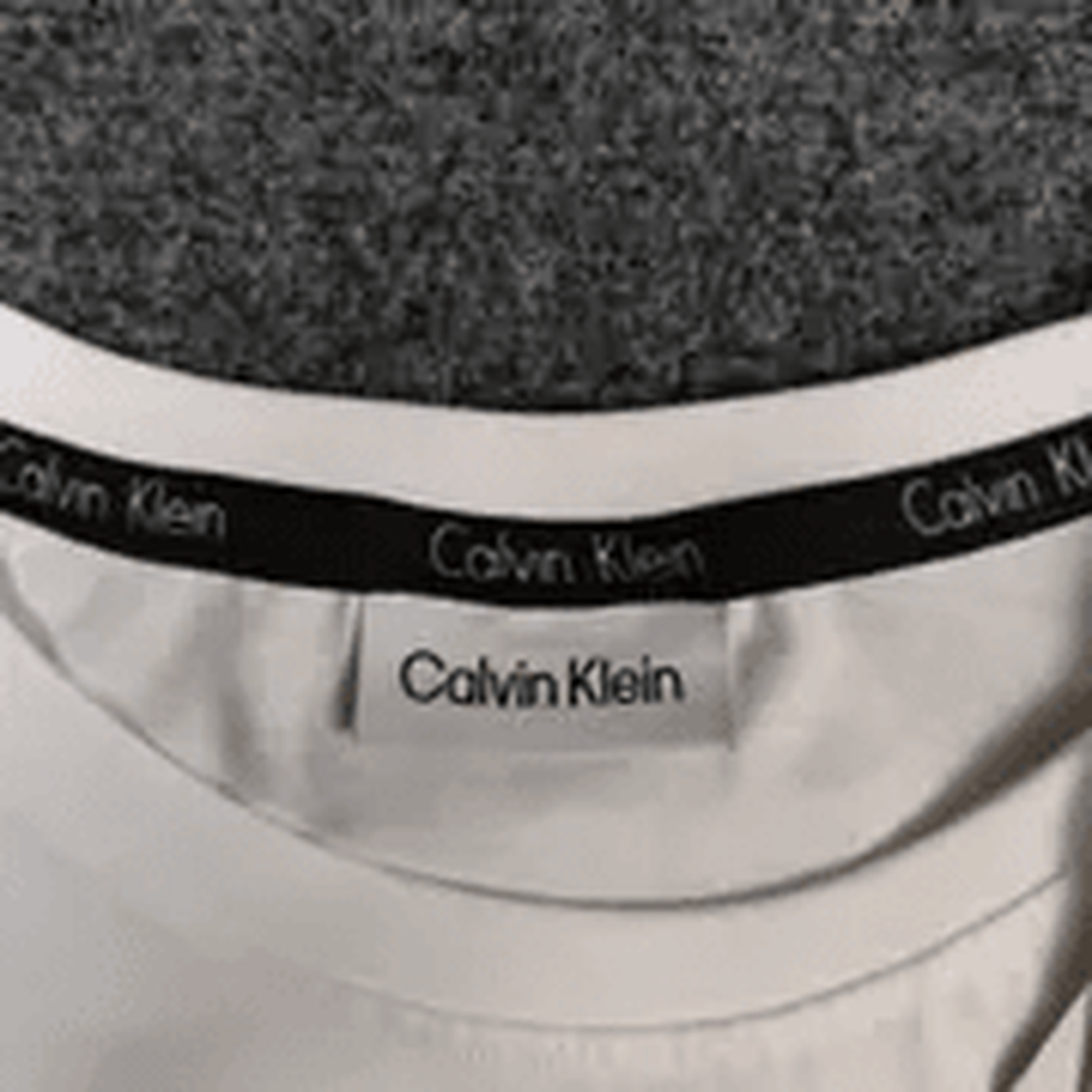 Calvin Klein CK Yeni Sezon T-Shirt  Ekru - count: 3